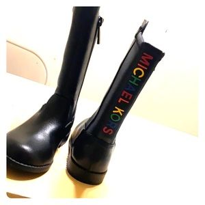 Authentic MICHAEL KORS CHILDREN LEATHER BOOTS